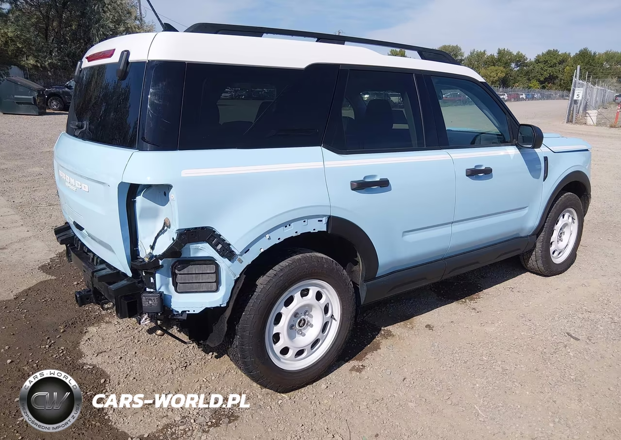 2023 Ford Bronco Sport Heritage VIN:3FMCR9G61PRE18316 - 4