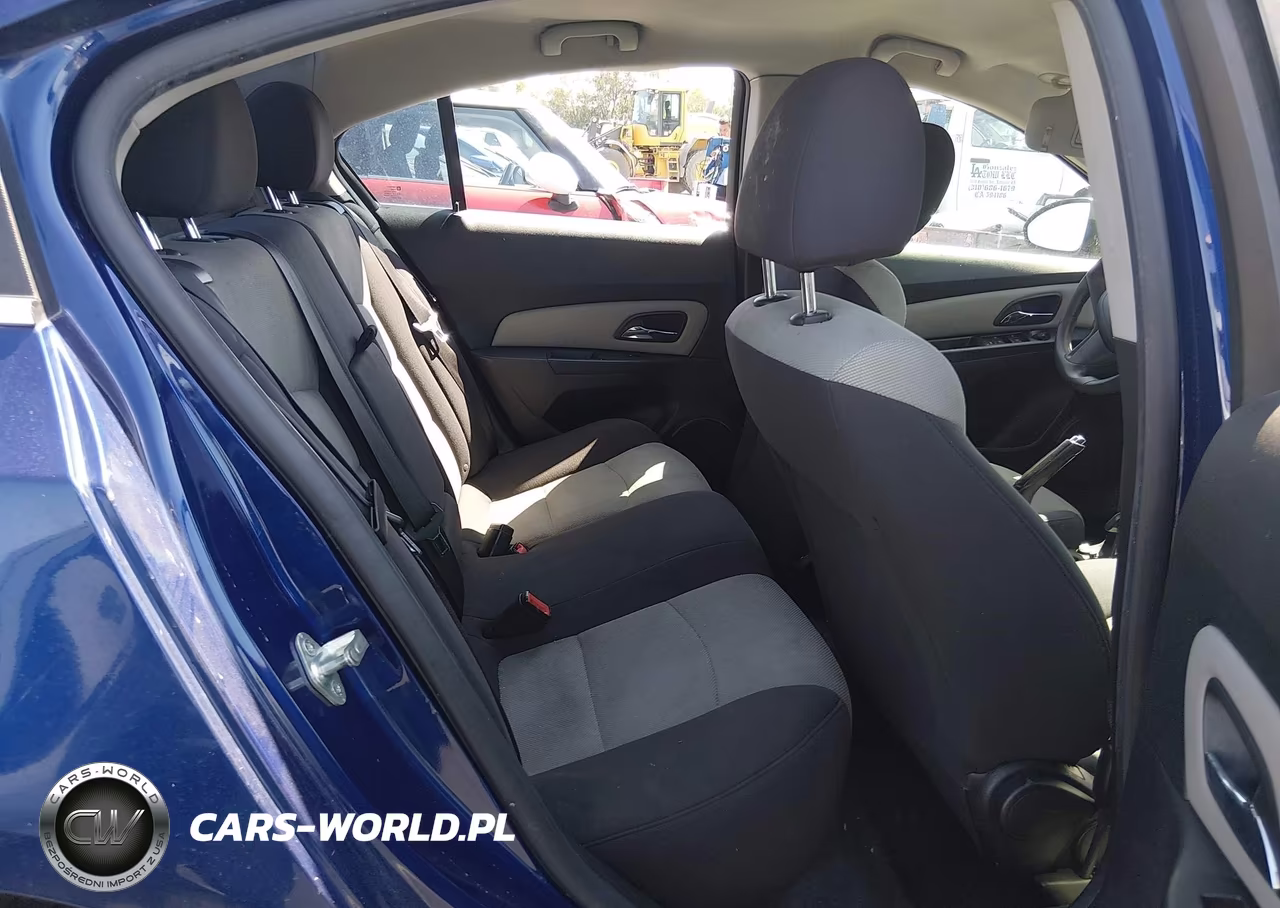 2012 Chevrolet Cruze Ls VIN:1G1PD5SH2C7356327 - 8