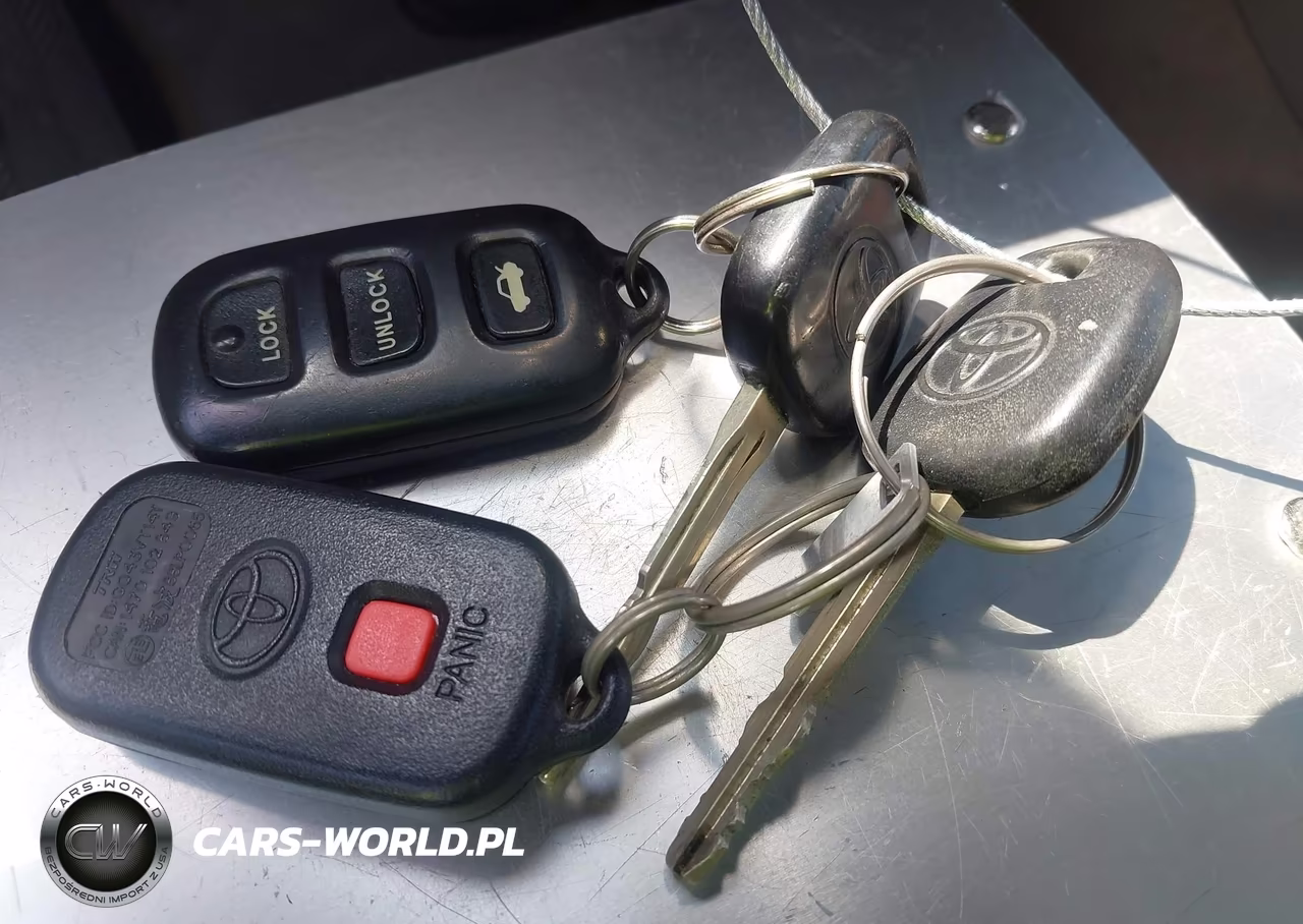 2002 Toyota Camry Xle VIN:JTDBE30K920104261 - 11