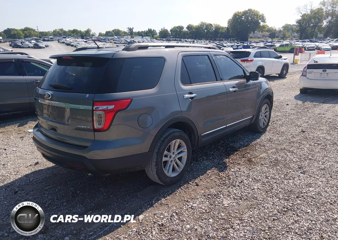 2014 Ford Explorer Xlt VIN:1FM5K7D88EGB67418 - 4