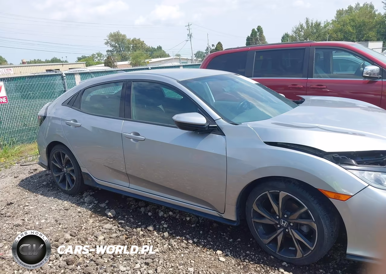 2018 Honda Civic Sport VIN:SHHFK7H40JU404003 - 13