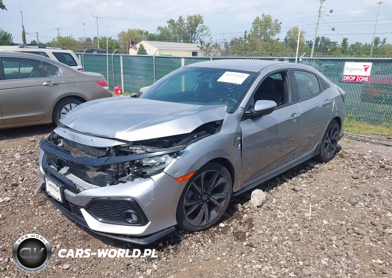 2018 Honda Civic Sport VIN:SHHFK7H40JU404003 - 2