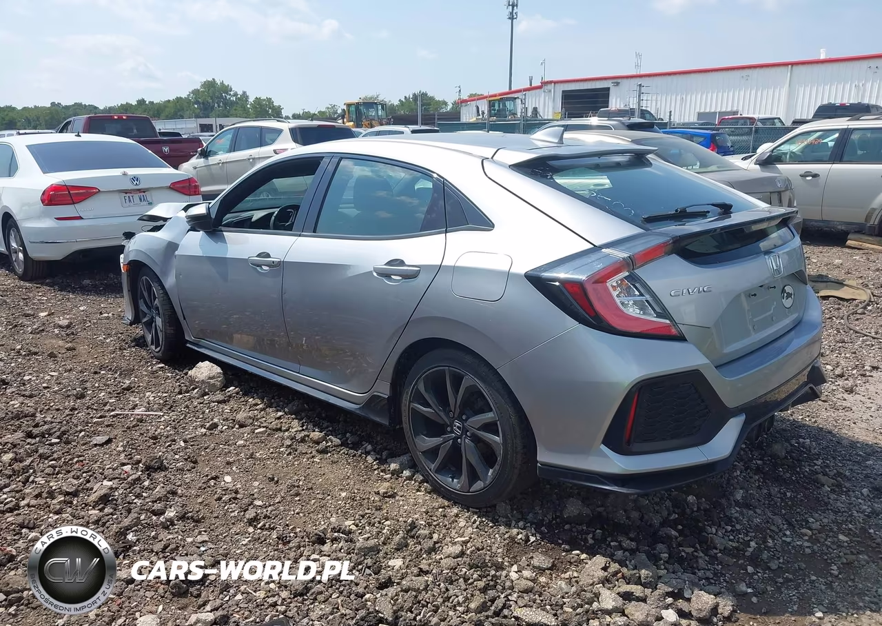 2018 Honda Civic Sport VIN:SHHFK7H40JU404003 - 3