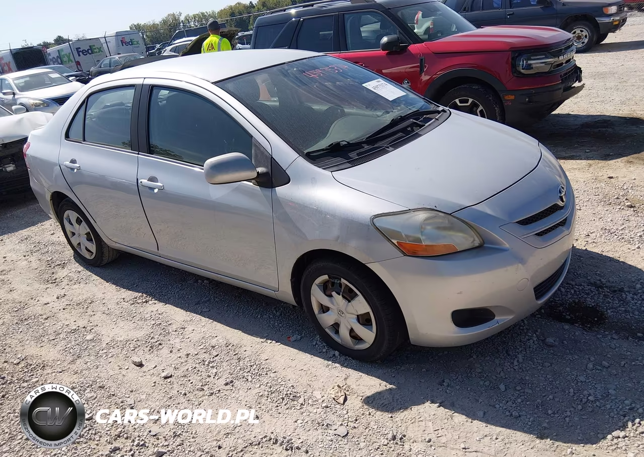 2008 Toyota Yaris – zdjęcie 1 z 15