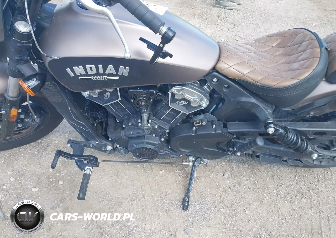 2018 Indian Motorcycle Co. Scout Bobber VIN:56KMTB001J3135261 - 9