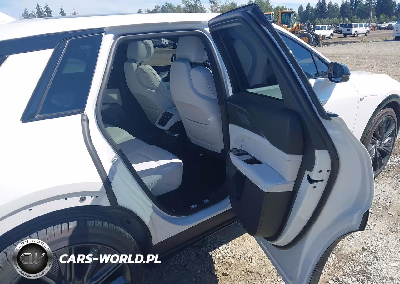 2025 Cadillac Lyriq Sport 3 Rwd VIN:1GYKPYRL4SZ313383 - 8