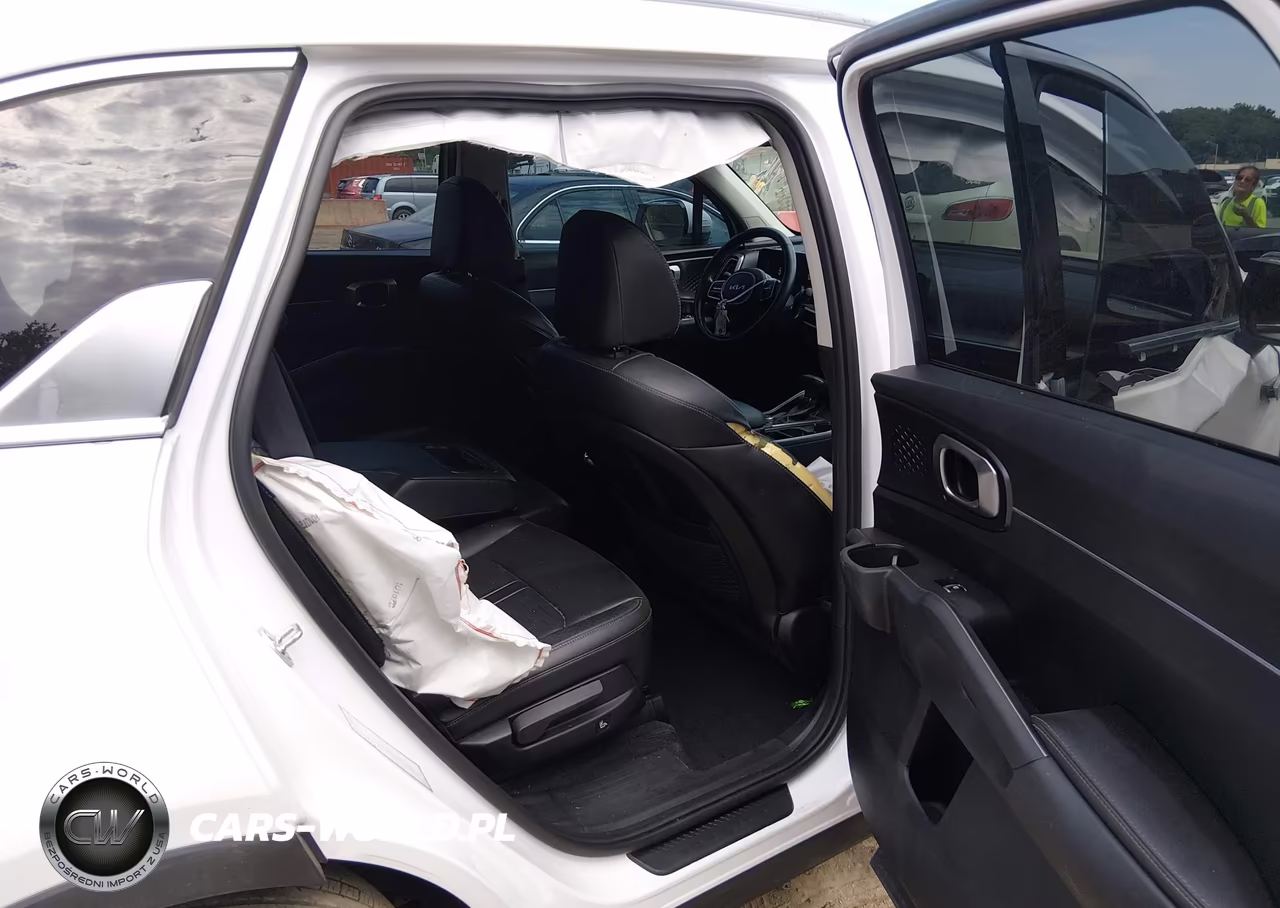 2024 Kia Sorento S VIN:5XYRL4JC3RG254579 - 8