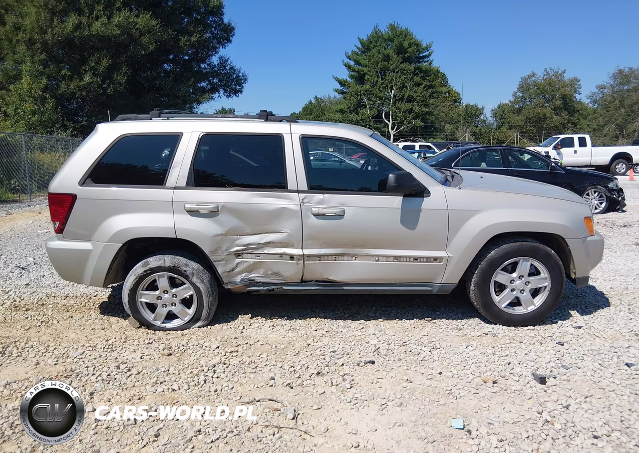 2007 Jeep Grand Cherokee Laredo VIN:1J8GS48KX7C508435 - 6