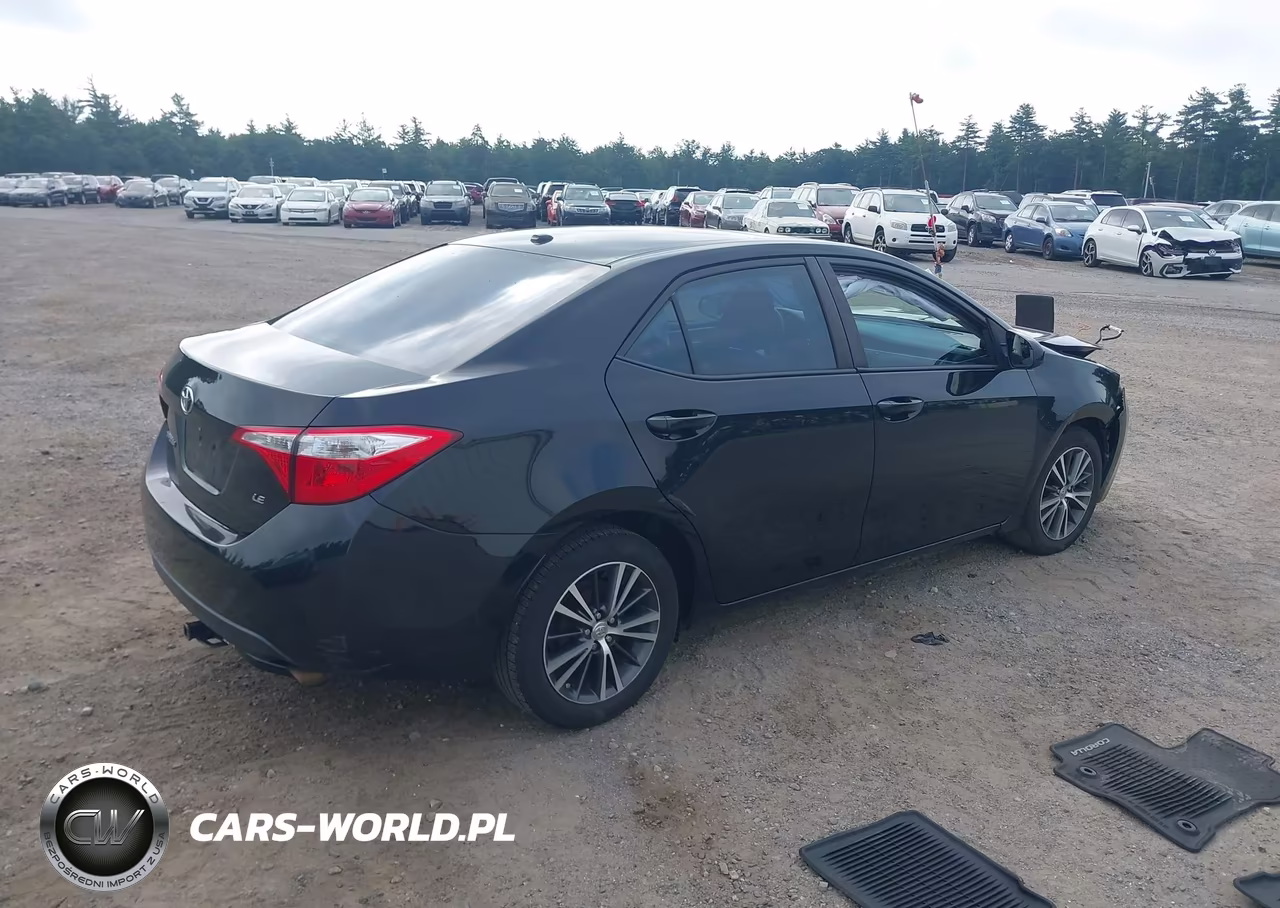 2016 Toyota Corolla Le Premium VIN:2T1BURHE4GC497510 - 4