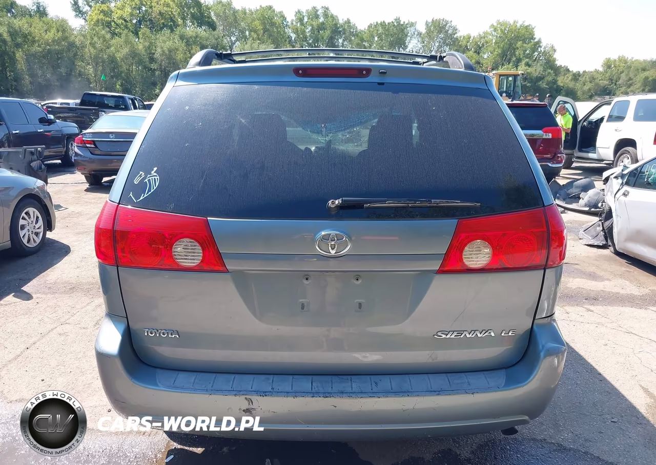 2007 Toyota Sienna Le VIN:5TDZK23C27S070366 - 16