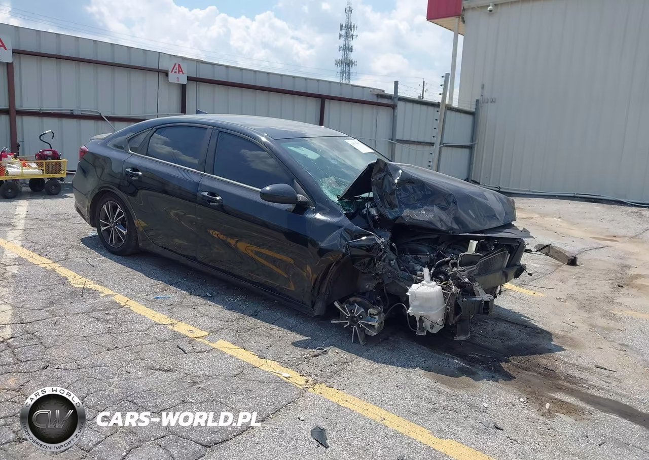 2024 Kia Forte Lxs