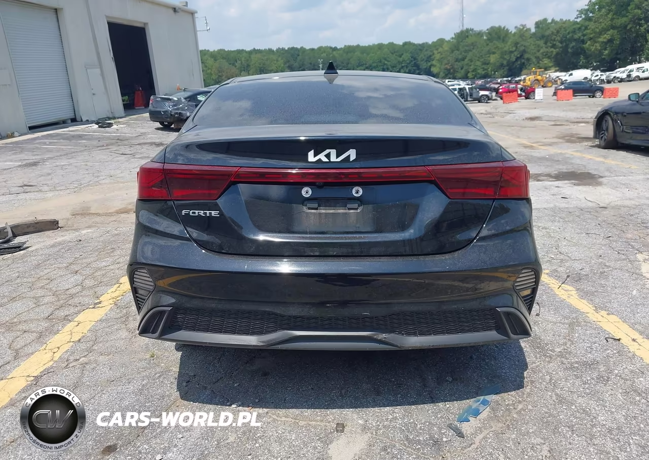 2024 Kia Forte Lxs VIN:3KPF24AD3RE798690 - 16