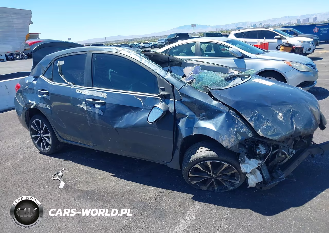 2018 Toyota Corolla Se VIN:2T1BURHE6JC104405 - 19
