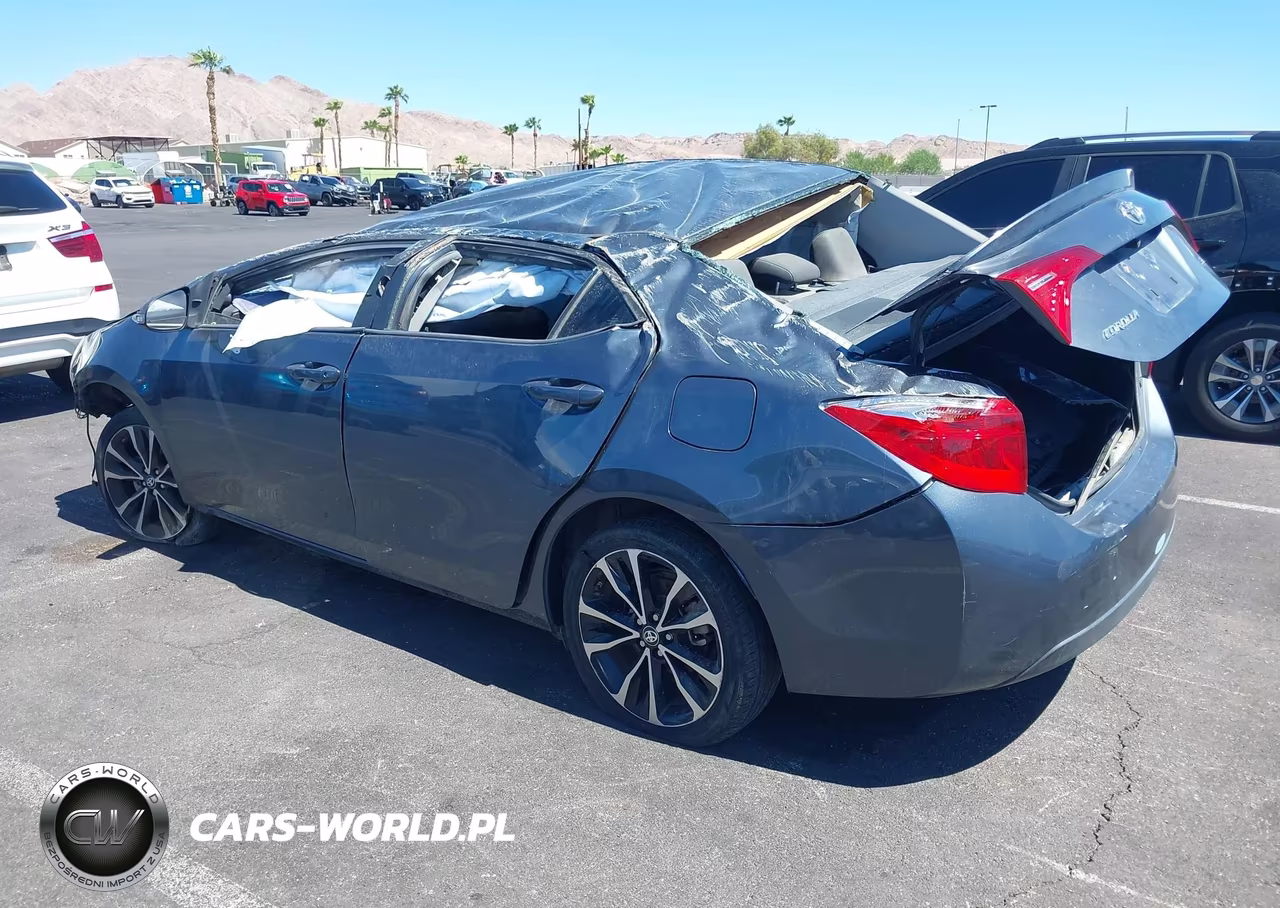 2018 Toyota Corolla Se VIN:2T1BURHE6JC104405 - 3
