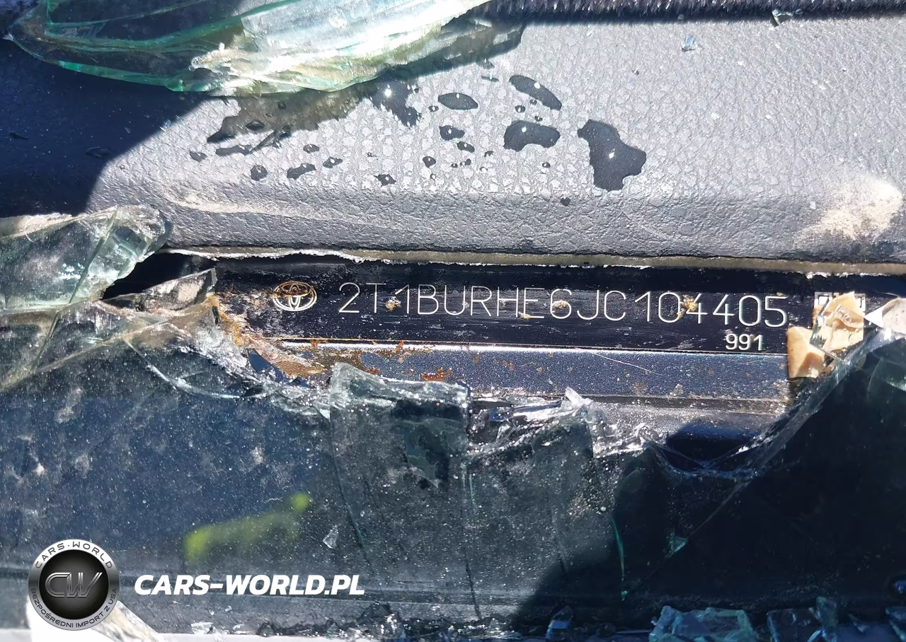 2018 Toyota Corolla Se VIN:2T1BURHE6JC104405 - 9