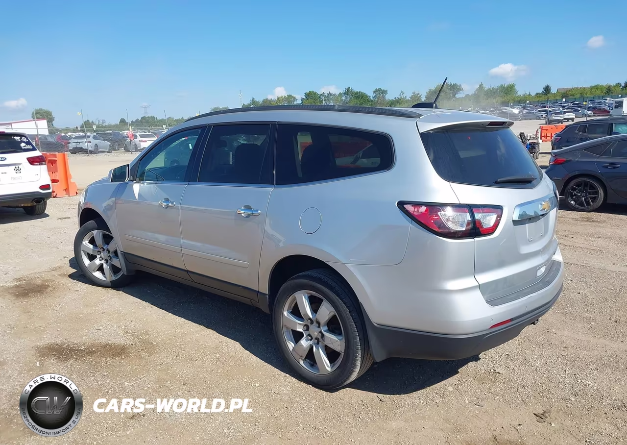 2016 Chevrolet Traverse 1Lt VIN:1GNKRGKD8GJ322677 - 3