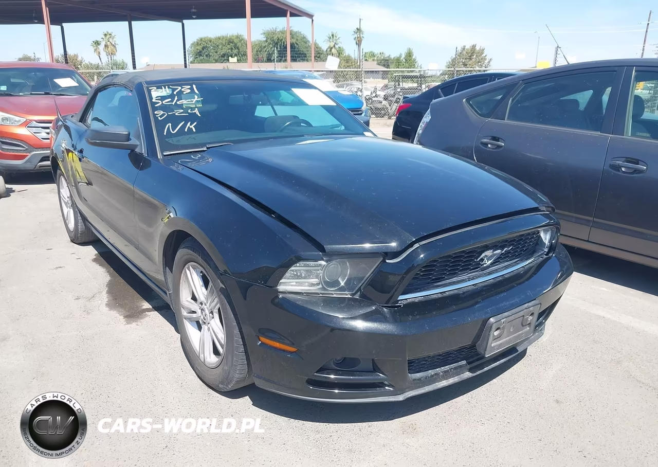 2014 Ford Mustang V6