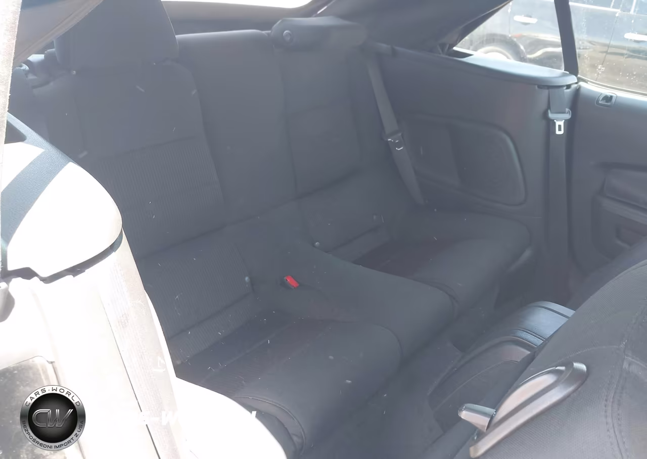 2014 Ford Mustang V6 VIN:1ZVBP8EM6E5311731 - 8