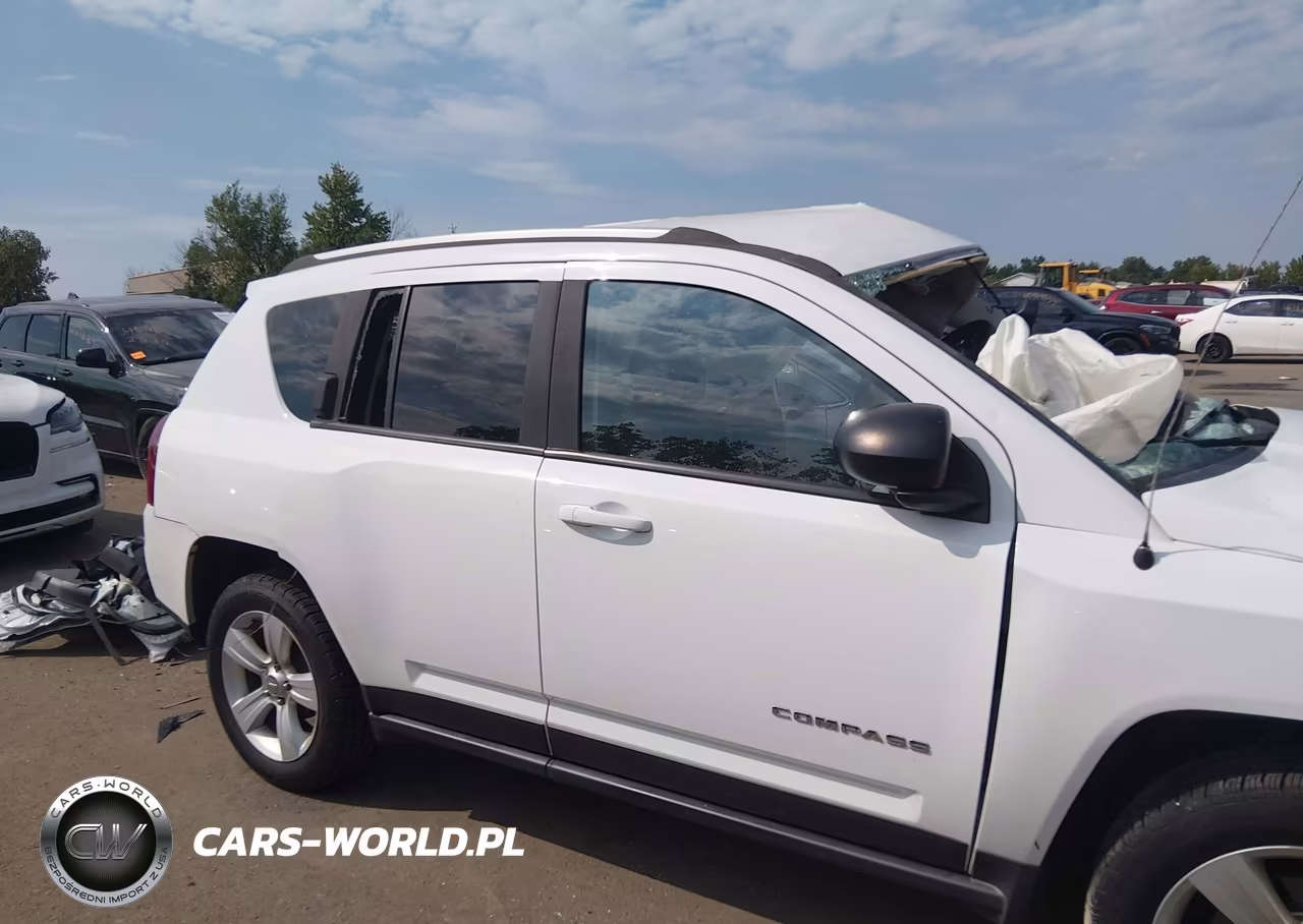 2016 Jeep Compass Sport VIN:1C4NJCBAXGD611568 - 13