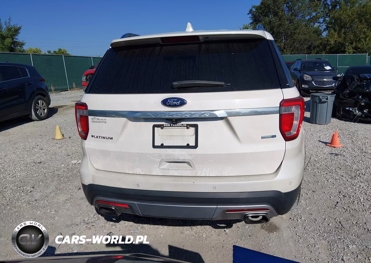 2017 Ford Explorer Platinum VIN:1FM5K8HT8HGA86220 - 16