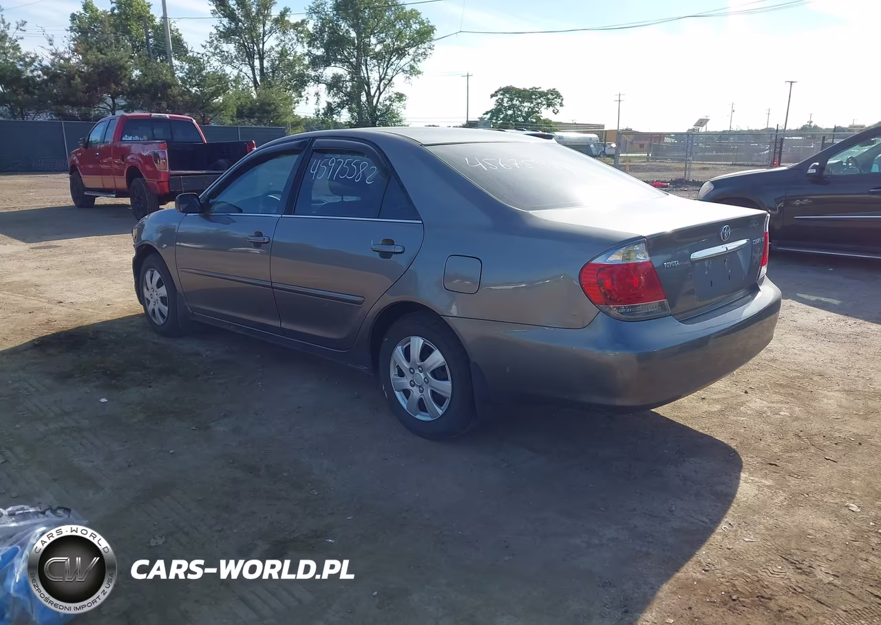 2006 Toyota Camry Le VIN:4T1BE32KX6U669660 - 3
