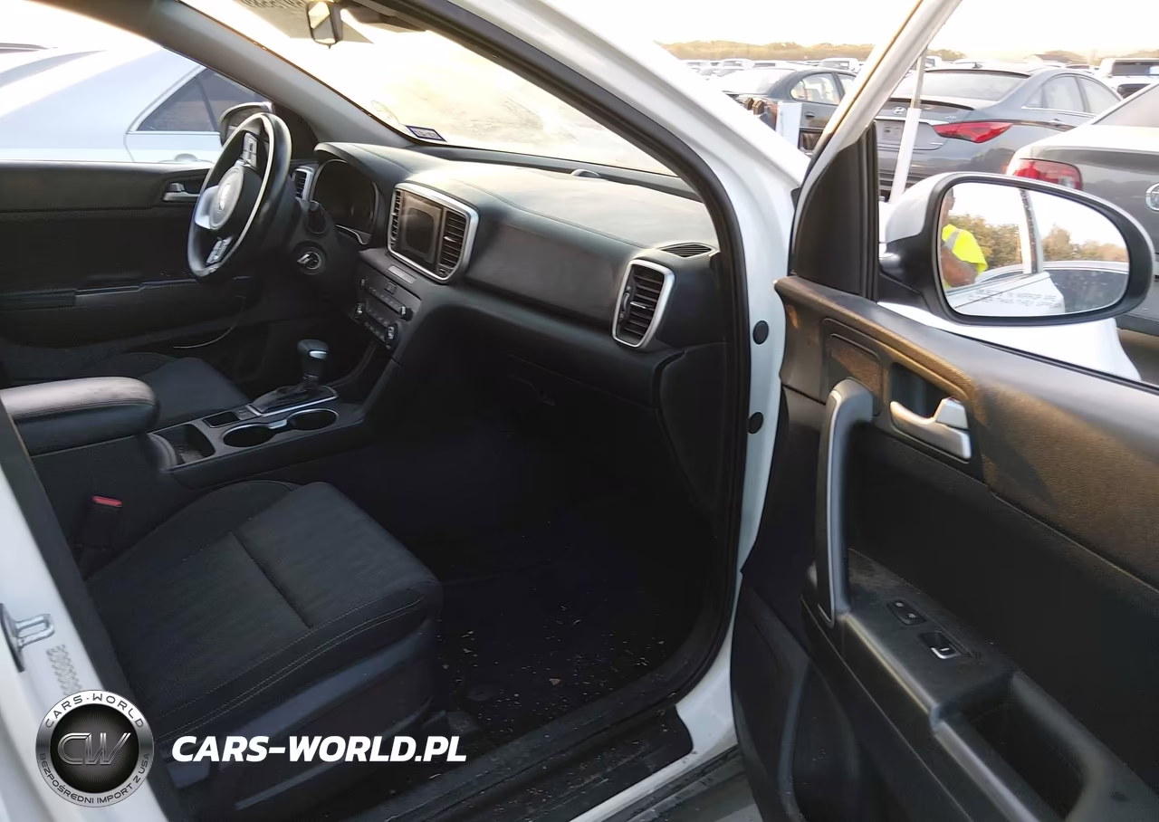 2020 Kia Sportage Lx VIN:KNDPM3AC9L7663298 - 5