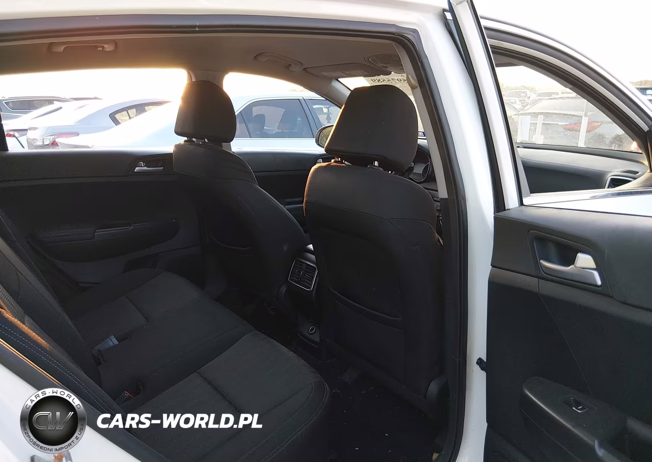 2020 Kia Sportage Lx VIN:KNDPM3AC9L7663298 - 8