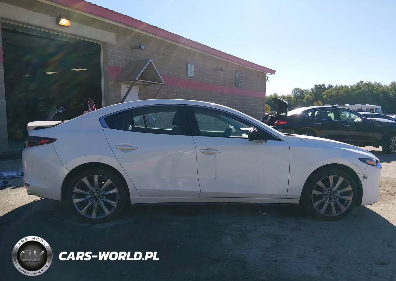 2020 Mazda Mazda3 Select Package VIN:3MZBPBCM7LM128863 - 13