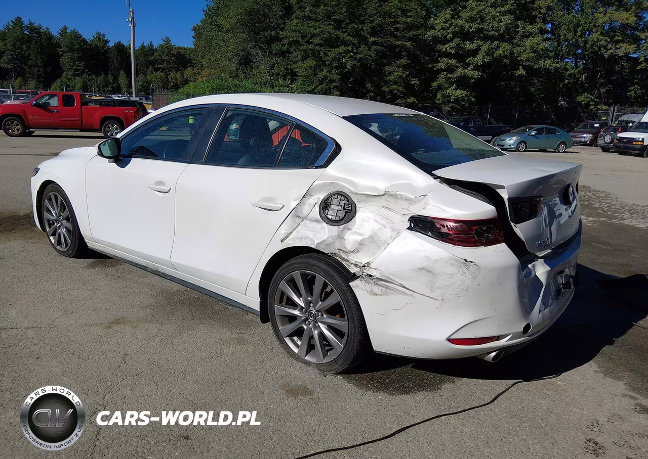 2020 Mazda Mazda3 Select Package VIN:3MZBPBCM7LM128863 - 3