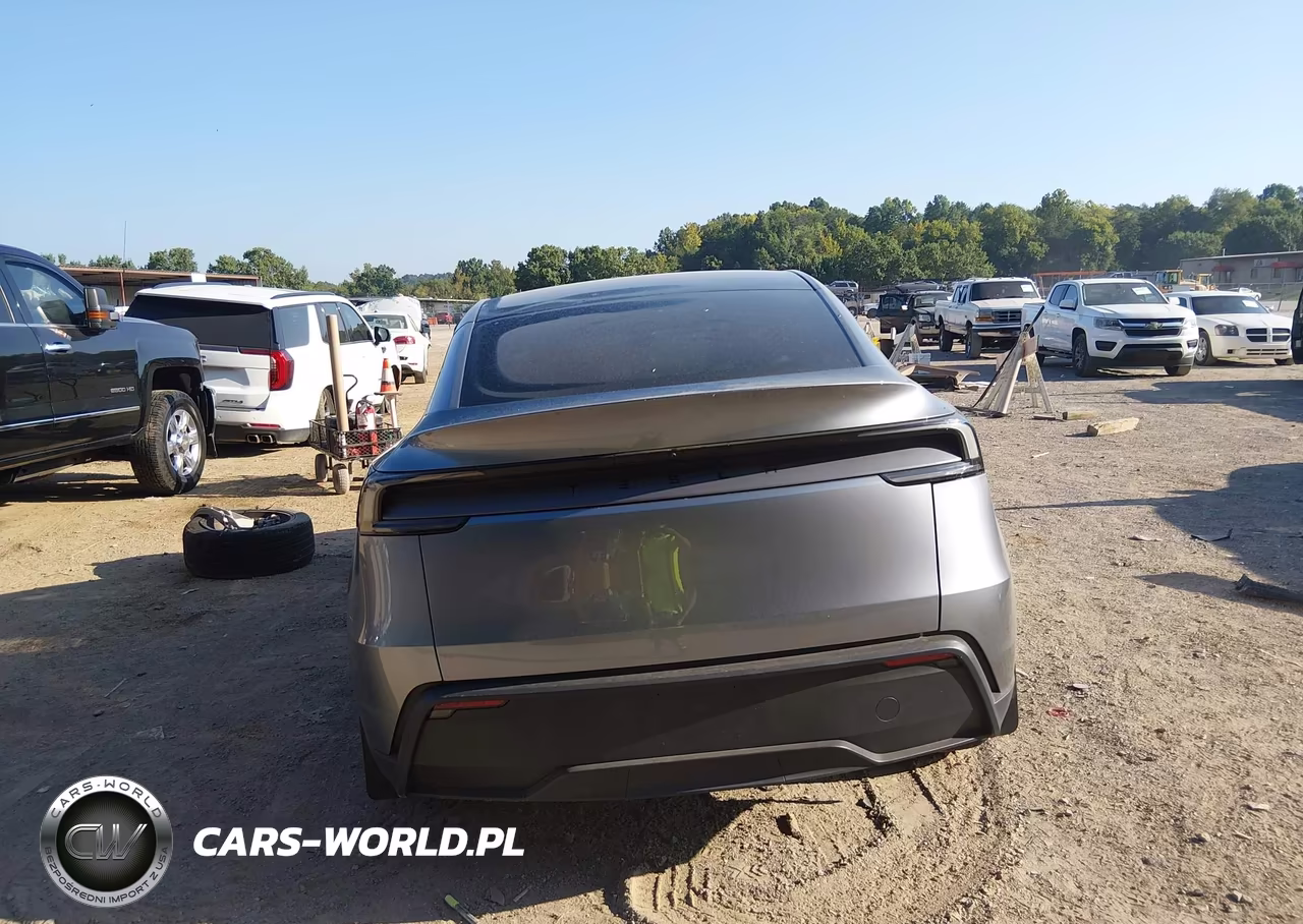 2026 Tesla Model Y Premium Rear-Wheel Drive-Rear-Wheel Drive VIN:7SAYGDED7TA659314 - 16