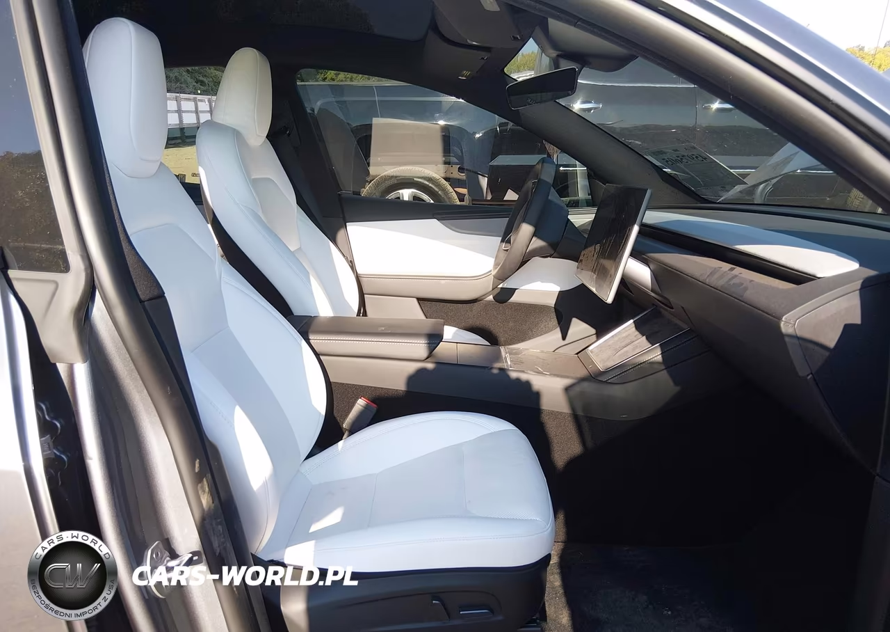 2026 Tesla Model Y Premium Rear-Wheel Drive-Rear-Wheel Drive VIN:7SAYGDED7TA659314 - 5