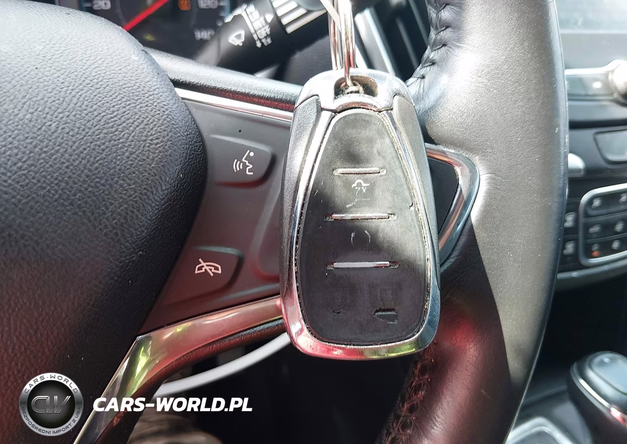 2018 Chevrolet Equinox Lt VIN:2GNAXSEV6J6352774 - 11