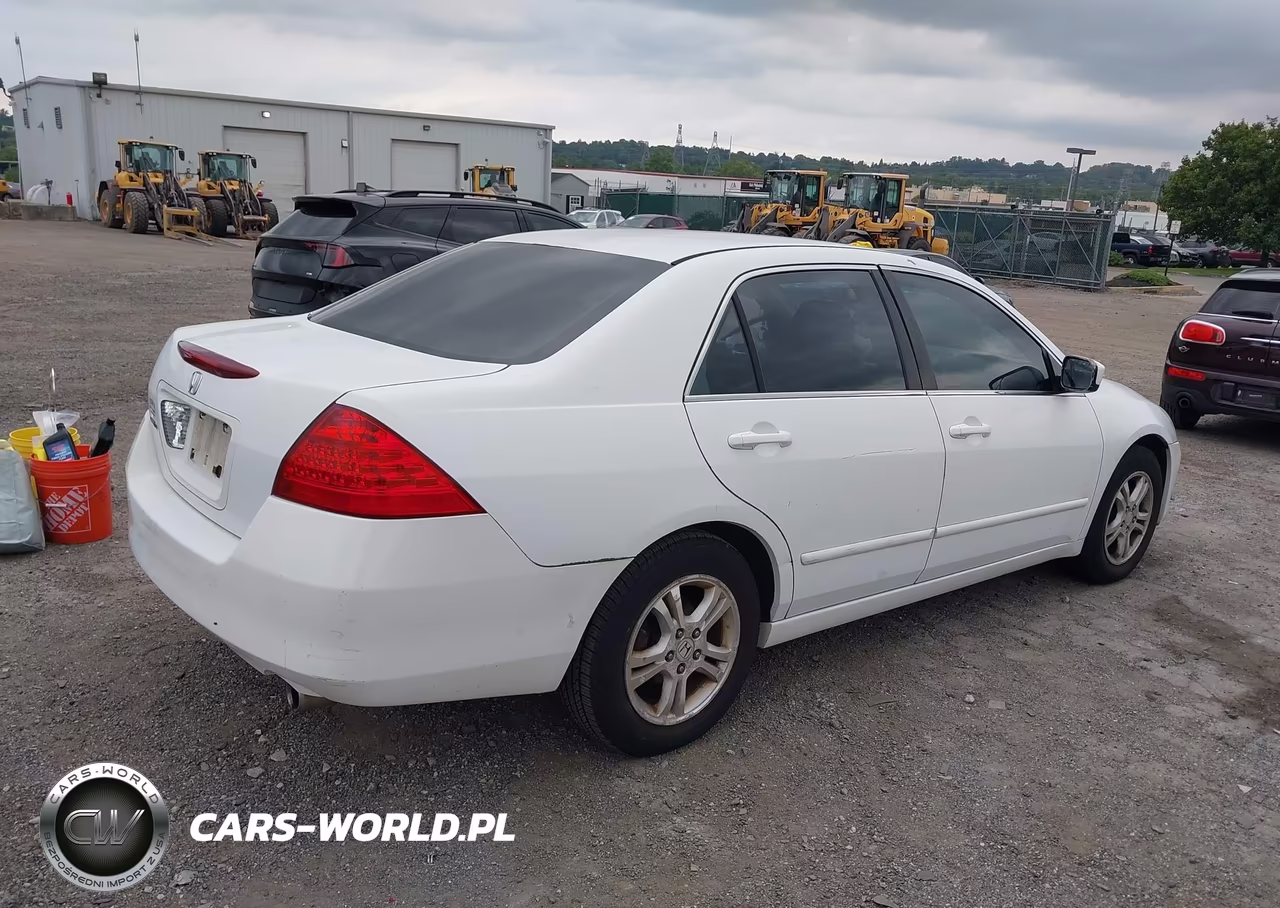 2007 Honda Accord 2.4 Se VIN:1HGCM56317A211858 - 4