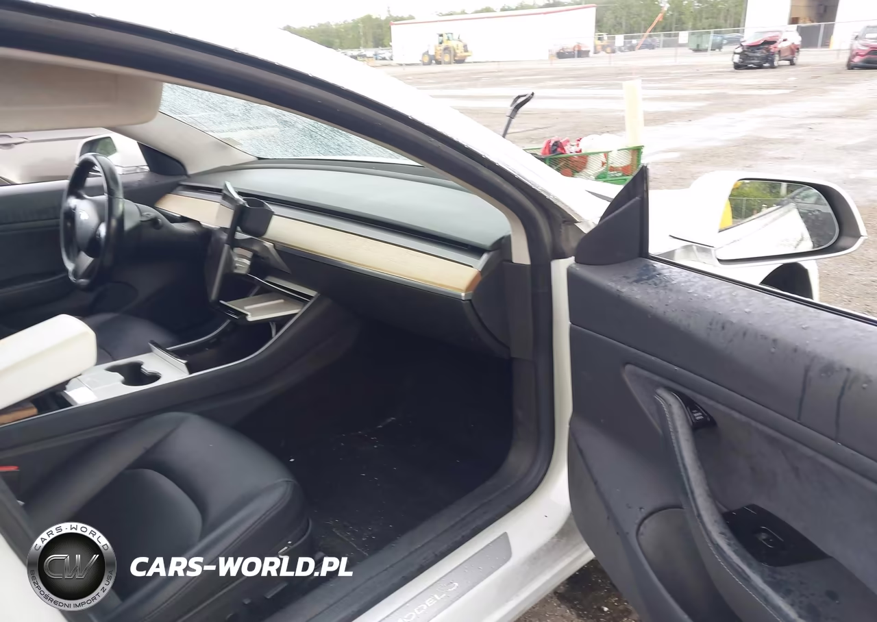 2017 Tesla Model 3 Long Range-Standard VIN:5YJ3E1EA8HF002629 - 5