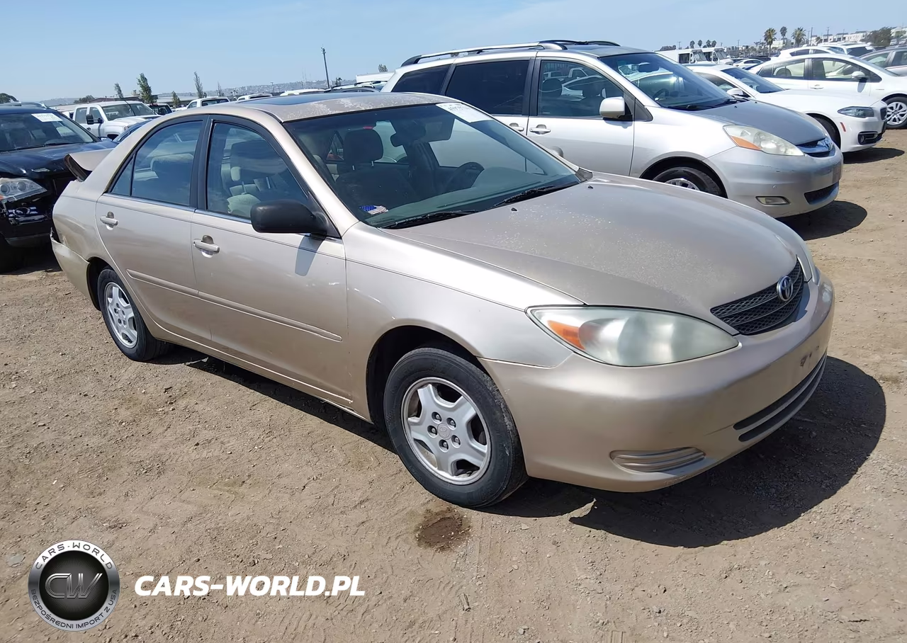 2002 Toyota Camry Le V6 – zdjęcie 1 z 12
