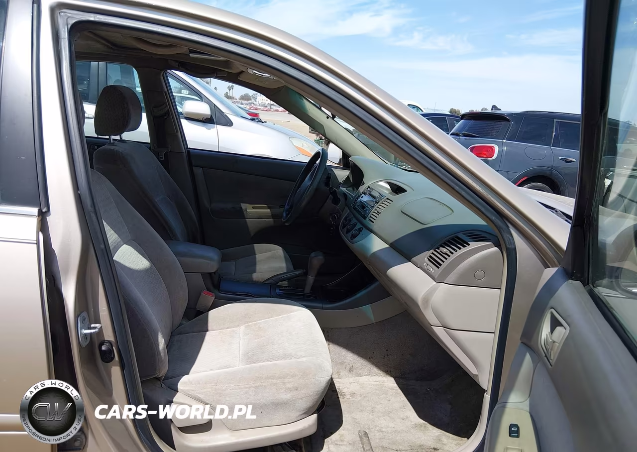 2002 Toyota Camry Le V6 VIN:4T1BF32K82U007678 - 5