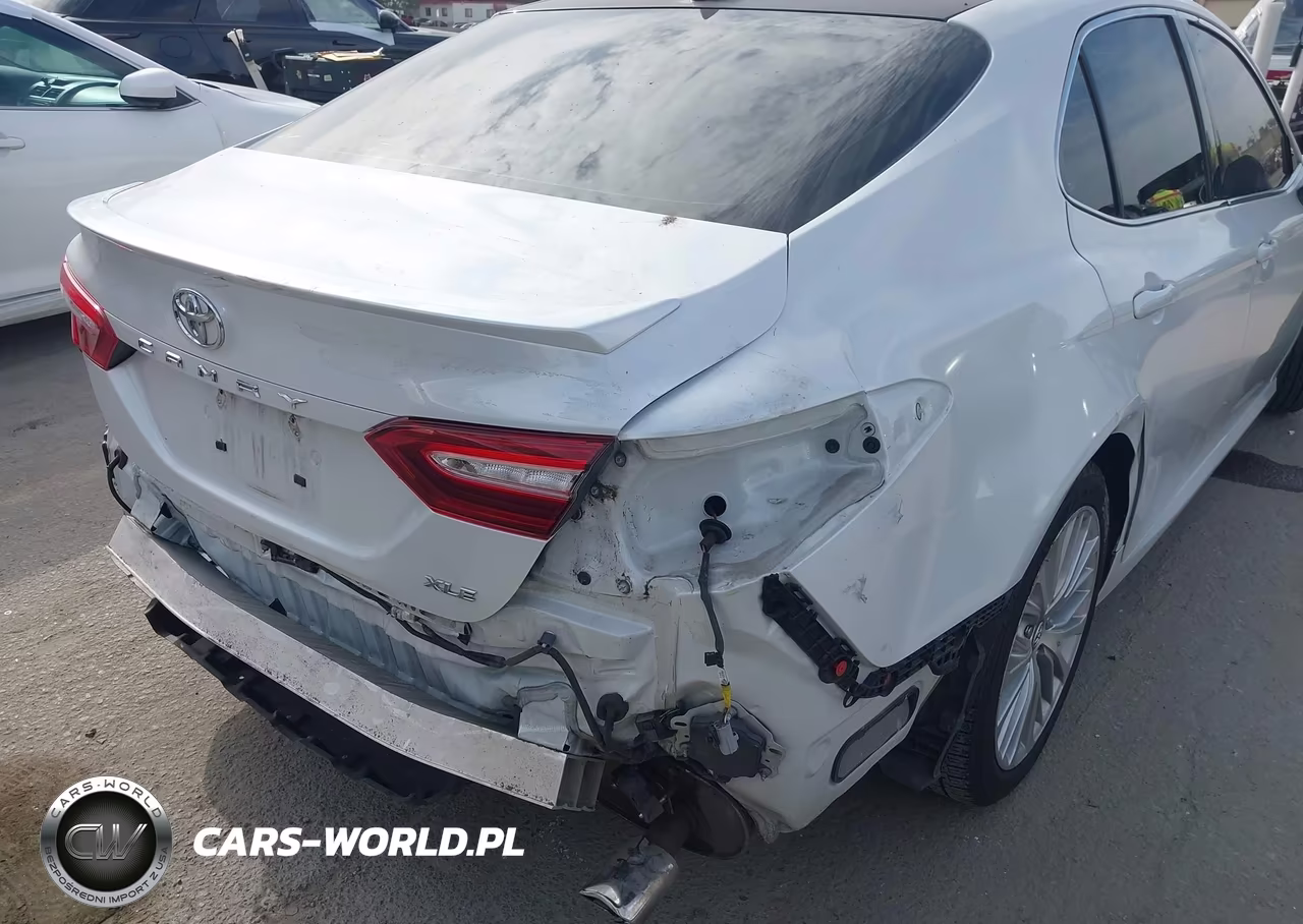 2019 Toyota Camry Xle VIN:4T1B11HK9KU755155 - 6