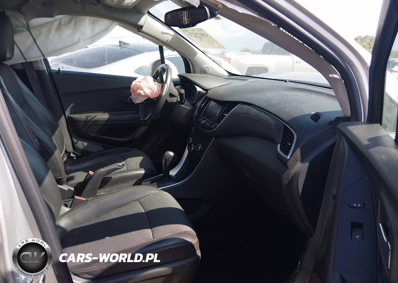 2020 Chevrolet Trax Awd Lt VIN:KL7CJPSB2LB039535 - 5