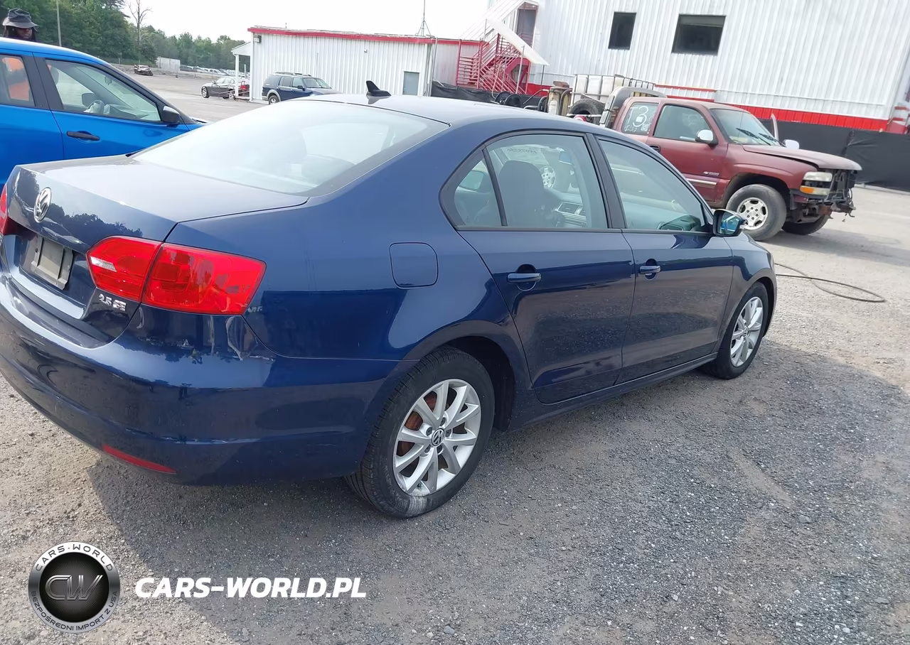 2011 Volkswagen Jetta 2.5L Se VIN:3VWDZ7AJ4BM018473 - 4