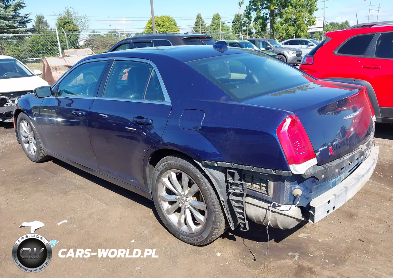 2017 Chrysler 300 Limited Awd VIN:2C3CCARG6HH553127 - 3