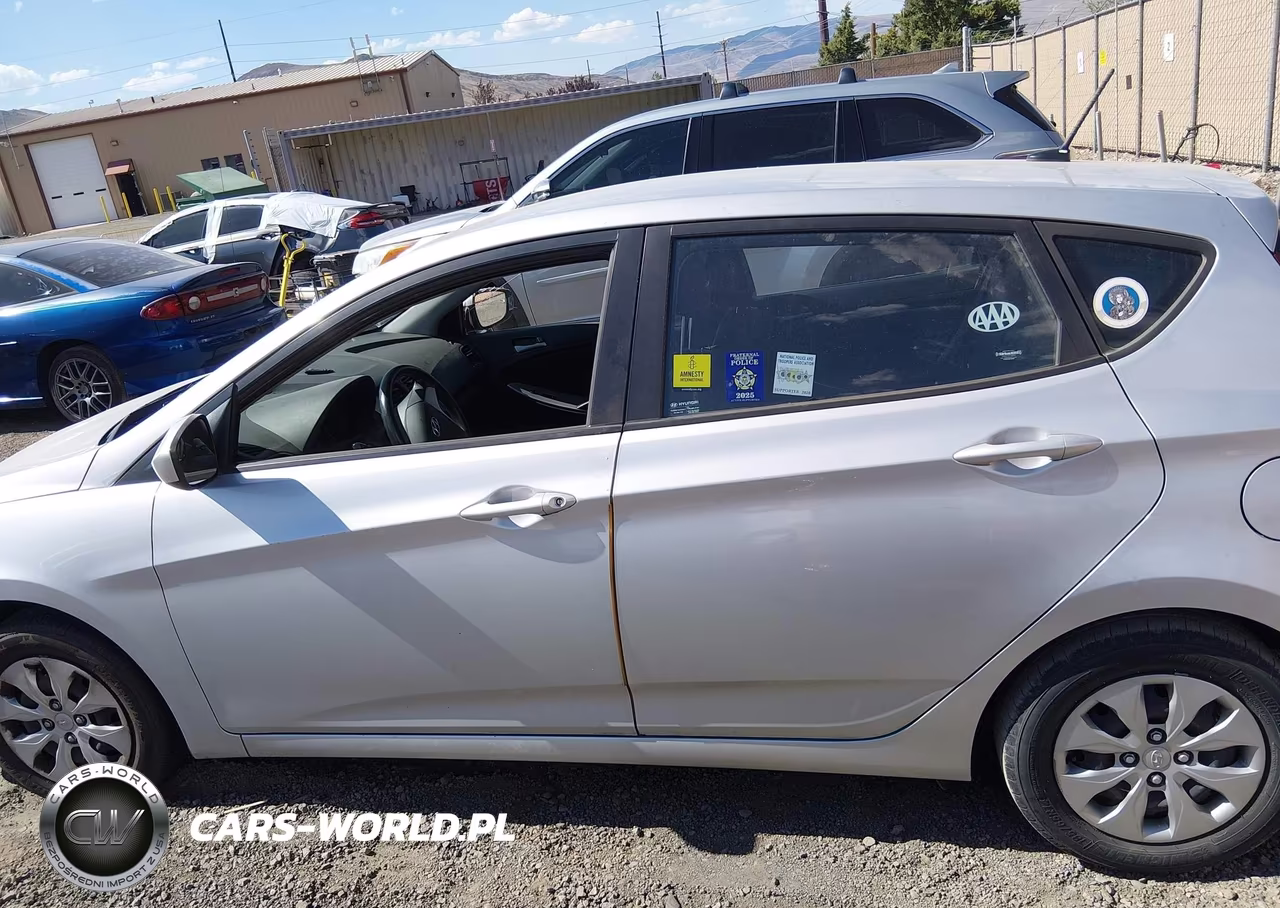2015 Hyundai Accent Gs VIN:KMHCT5AE8FU206496 - 14