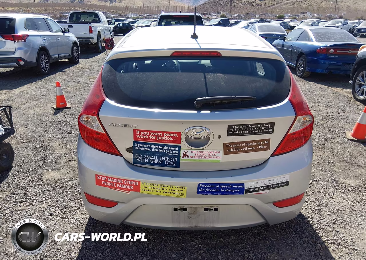 2015 Hyundai Accent Gs VIN:KMHCT5AE8FU206496 - 16