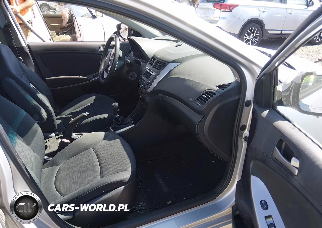 2015 Hyundai Accent Gs VIN:KMHCT5AE8FU206496 - 5