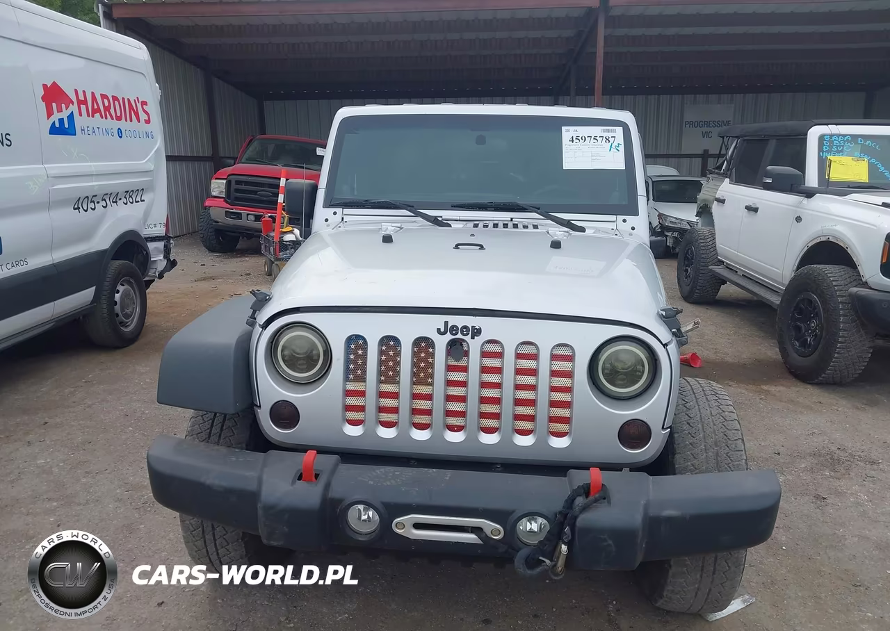 2011 Jeep Wrangler Unlimited Sport VIN:1J4BA3H10BL628284 - 12