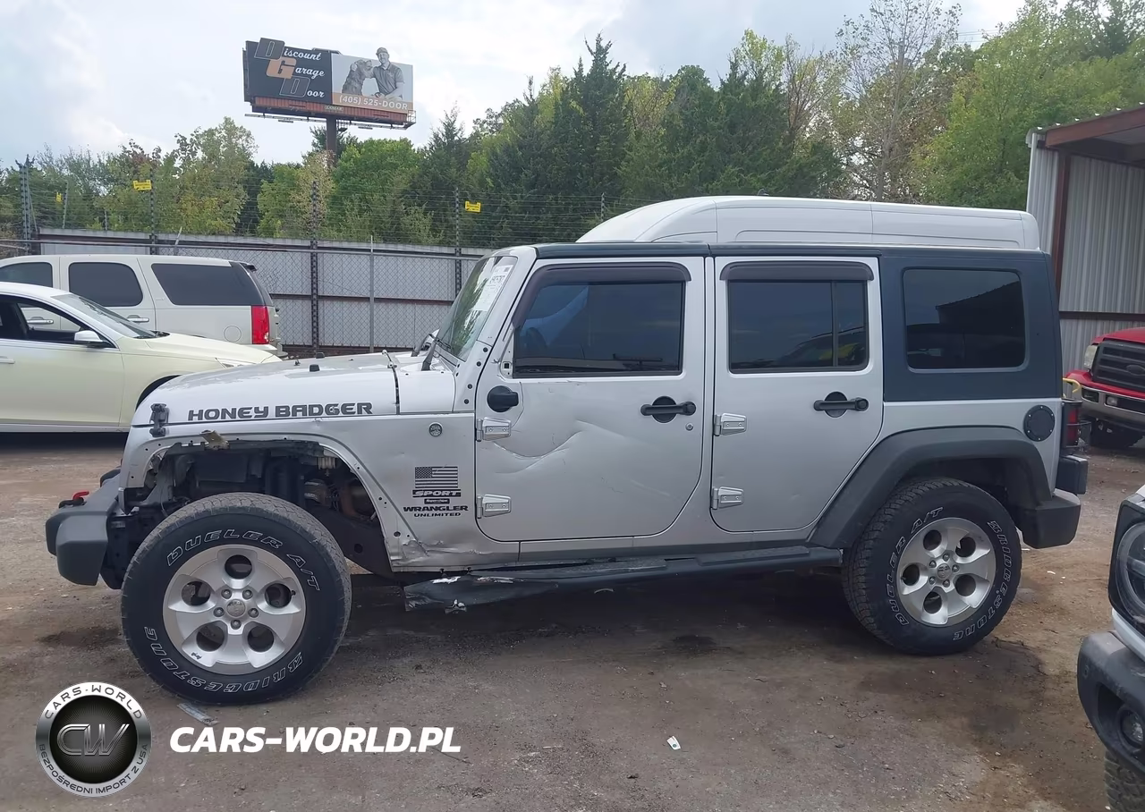 2011 Jeep Wrangler Unlimited Sport VIN:1J4BA3H10BL628284 - 14