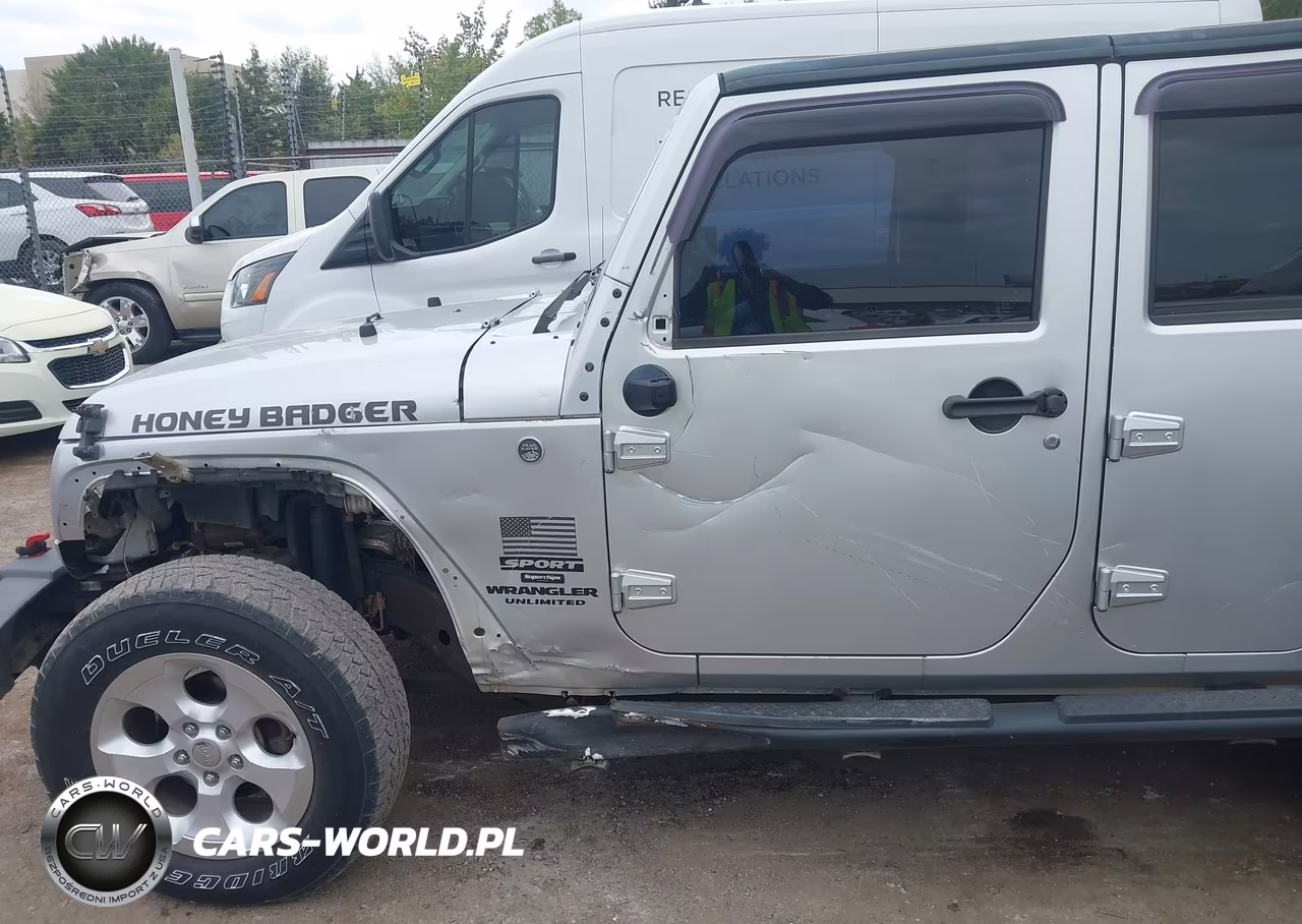 2011 Jeep Wrangler Unlimited Sport VIN:1J4BA3H10BL628284 - 6