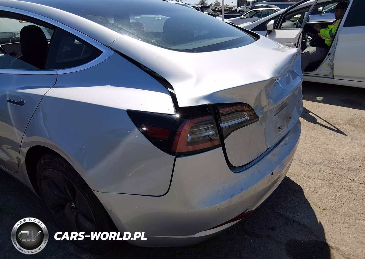 2018 Tesla Model 3 Long Range-Performance VIN:5YJ3E1EB4JF093350 - 6