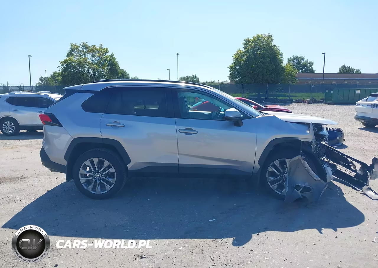 2023 Toyota Rav4 Xle Premium VIN:2T3A1RFV5PC392098 - 12