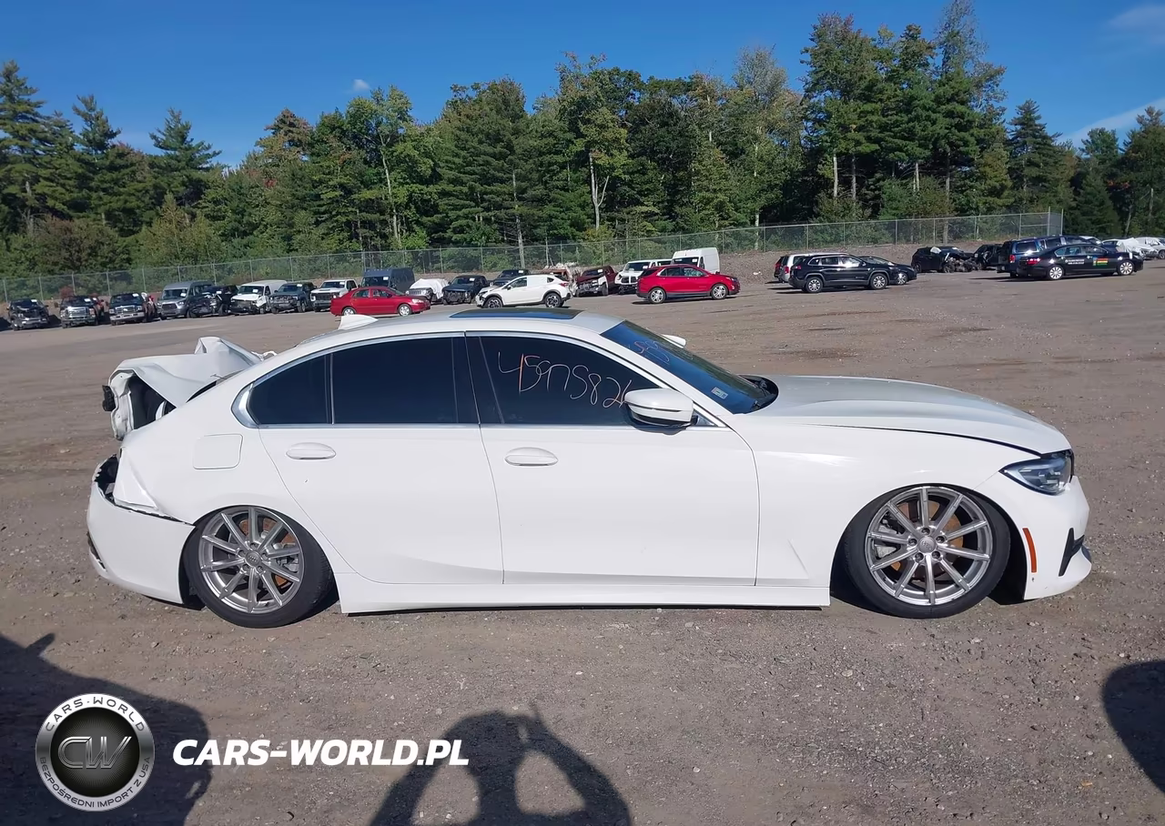 2019 BMW 330I xDrive VIN:3MW5R7J52K8B02341 - 13