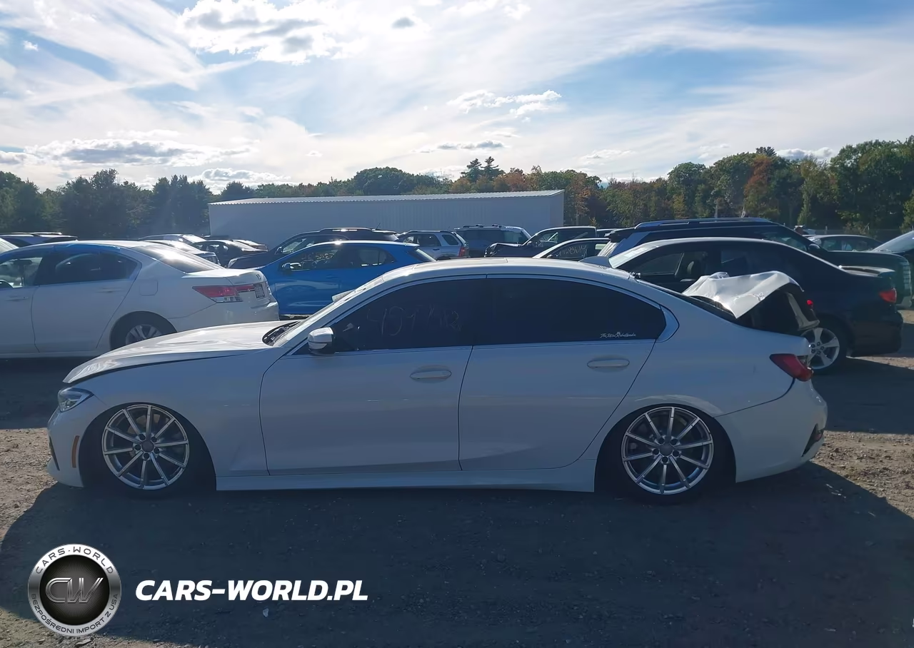 2019 BMW 330I xDrive VIN:3MW5R7J52K8B02341 - 14